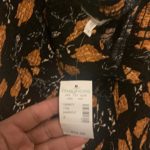 Off the shoulder black and gold Maurice’s blouse size 3x new with tags - Picture 2 of 2